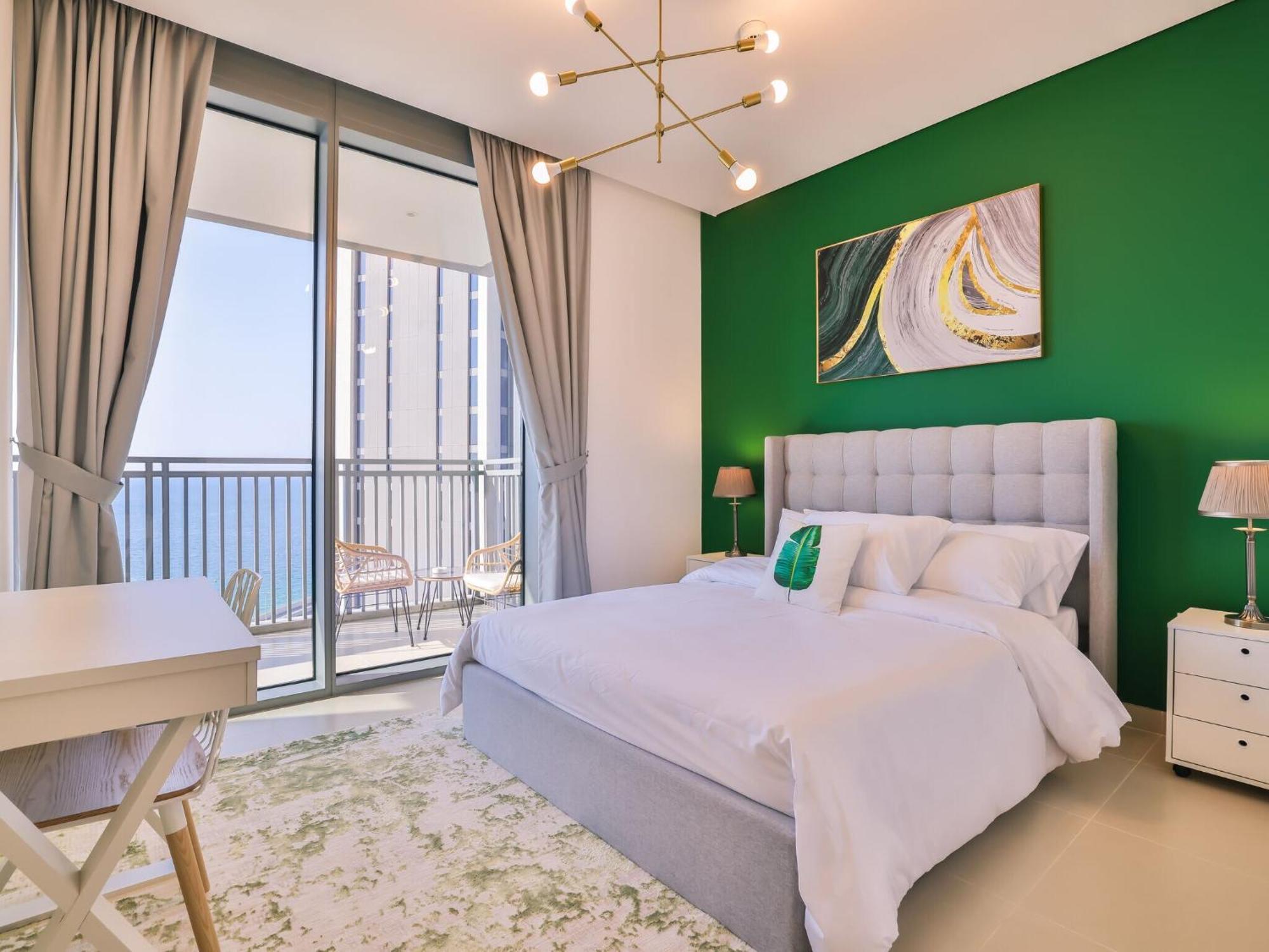 Luxurious Apartments Dubai Marina Views Pool Gym By Sojo Stay ภายนอก รูปภาพ